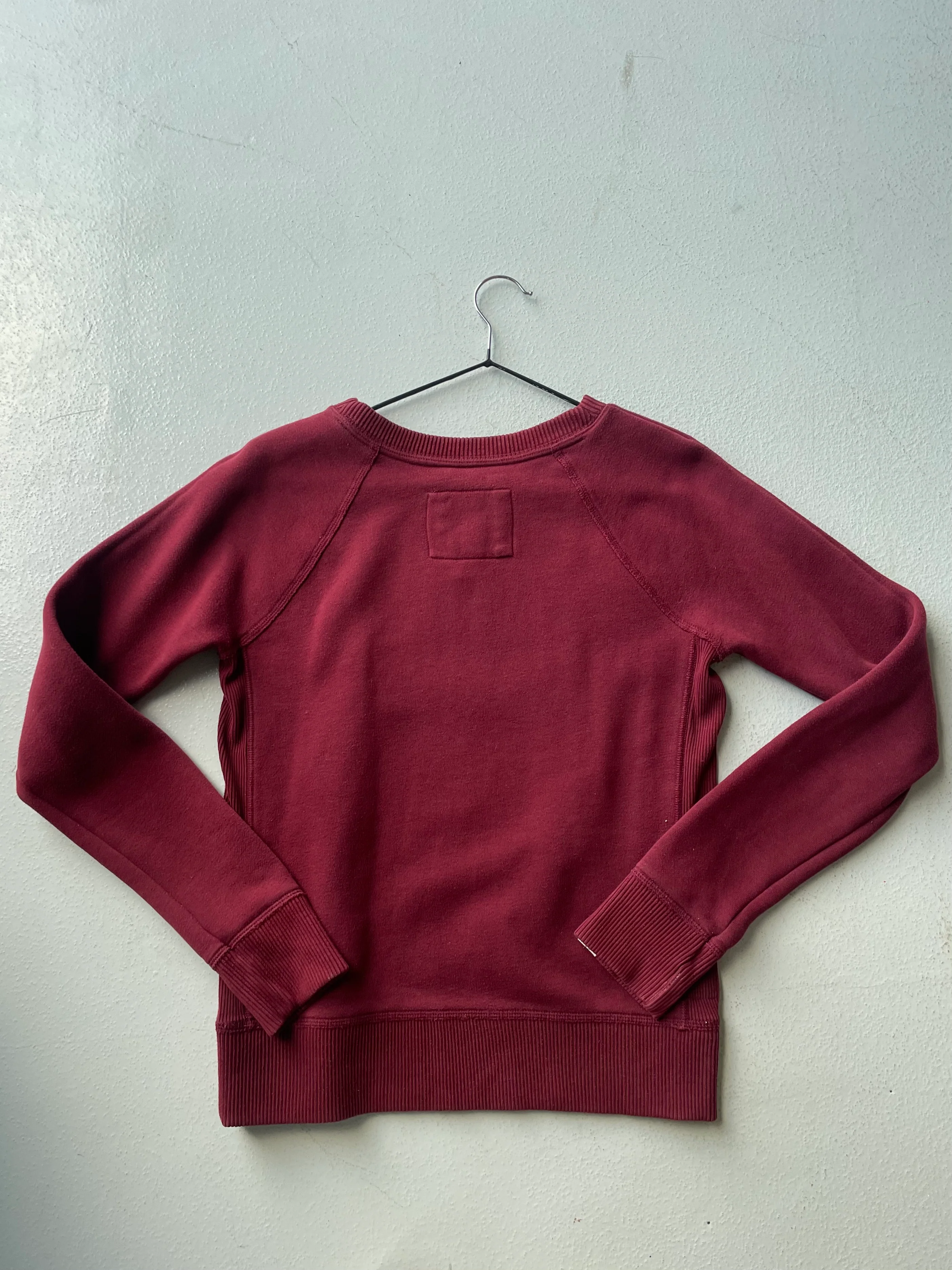 Abercrombie and Fitch Burgundy Crewneck Jumper - Image 3