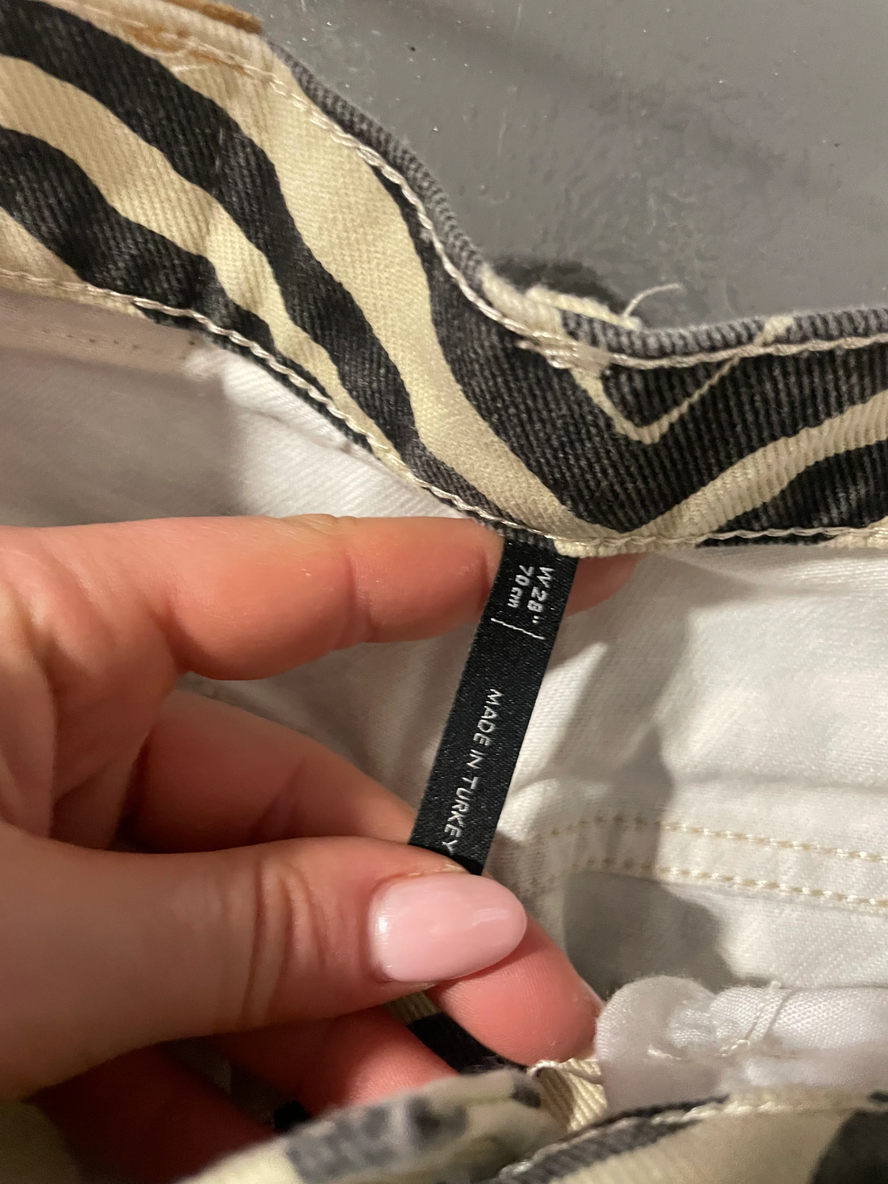 Animal Print Jeans - Image 3