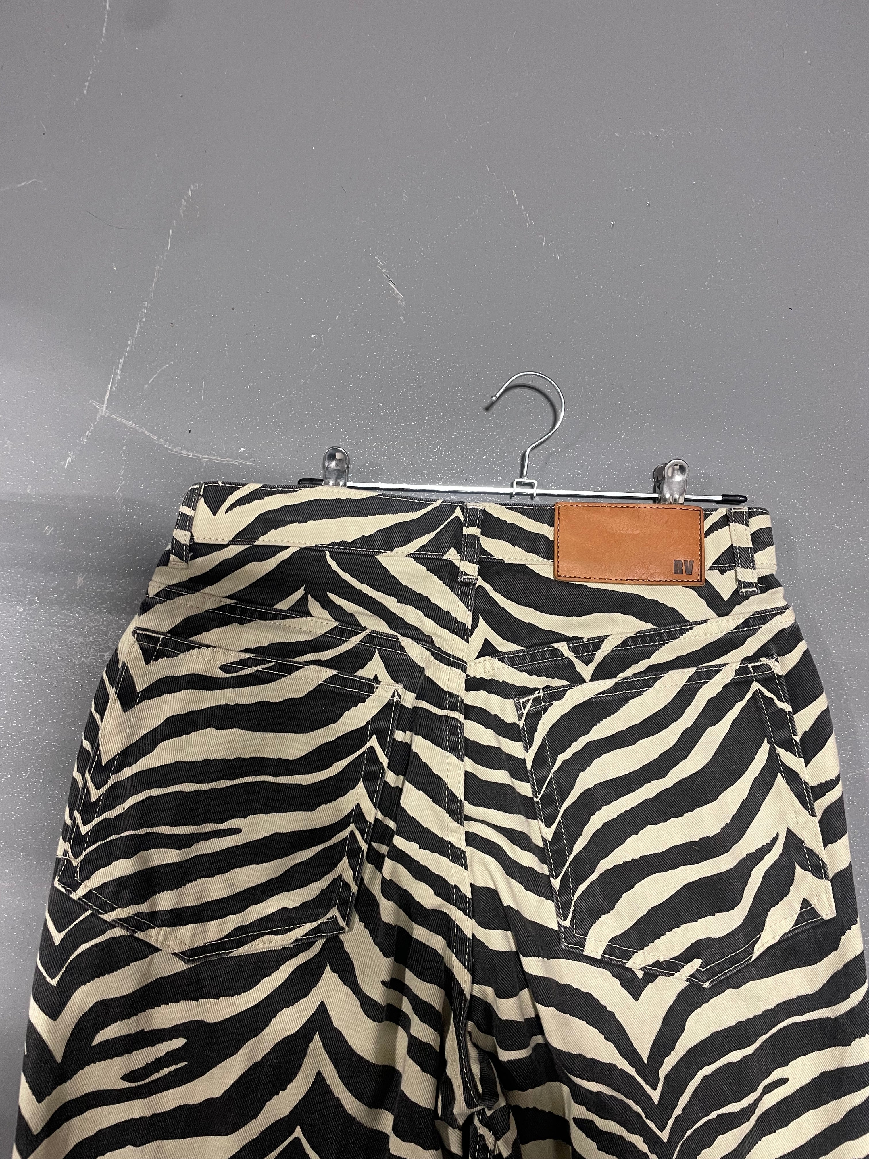 Animal Print Jeans - Image 7