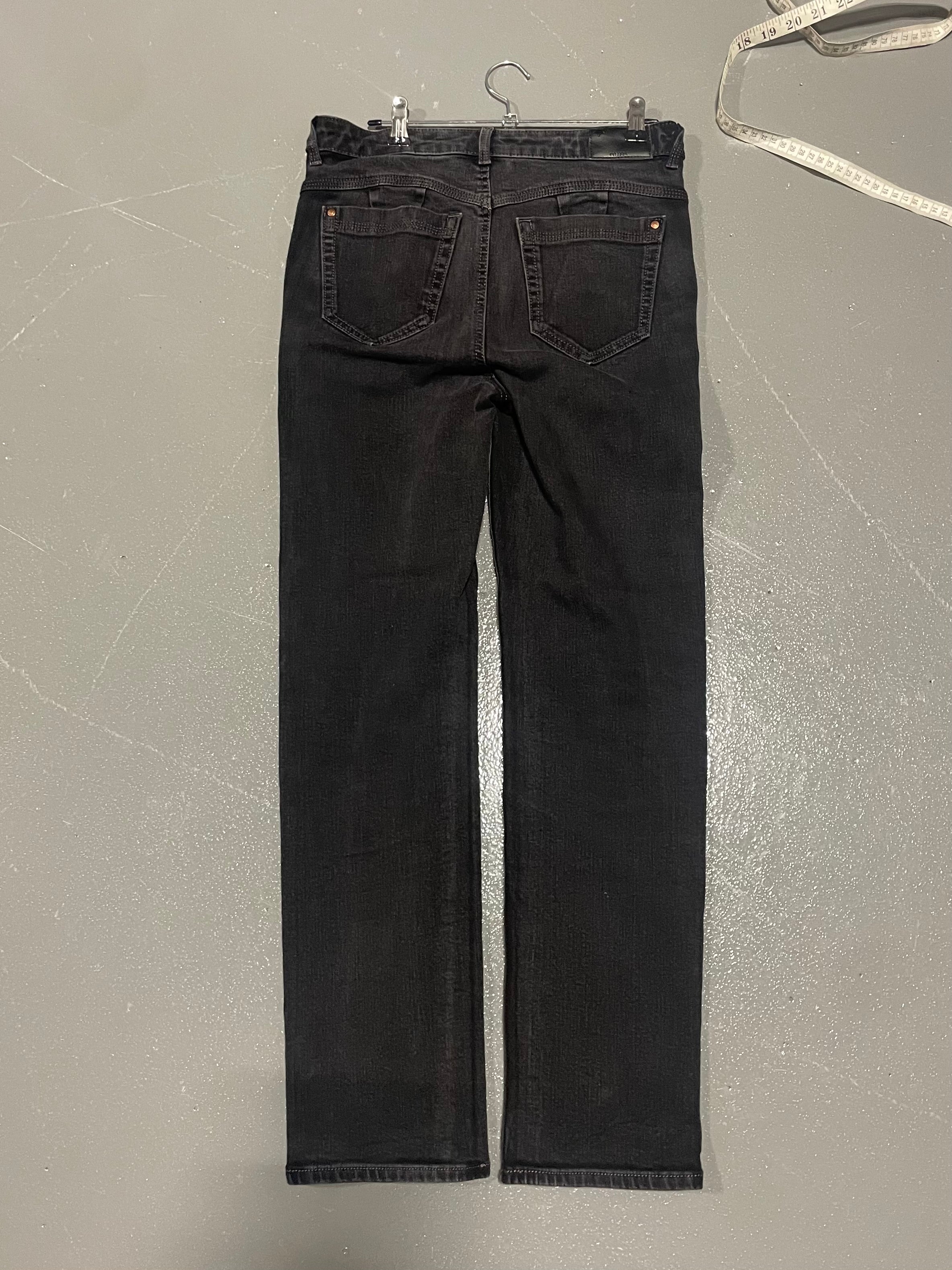 Straight Leg Black Jeans - Image 4