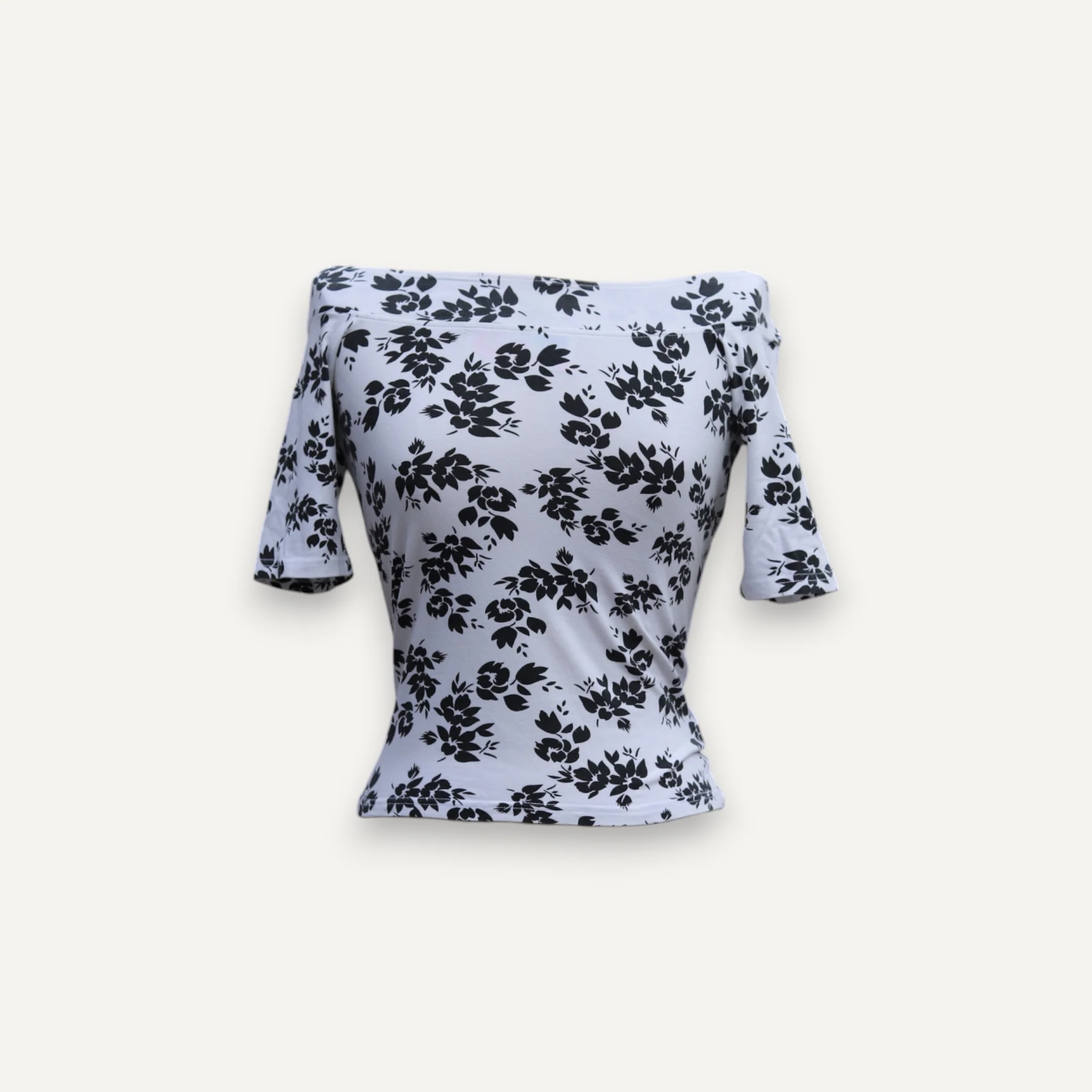Y2k White and Black Floral Print Off the Shoulder Top