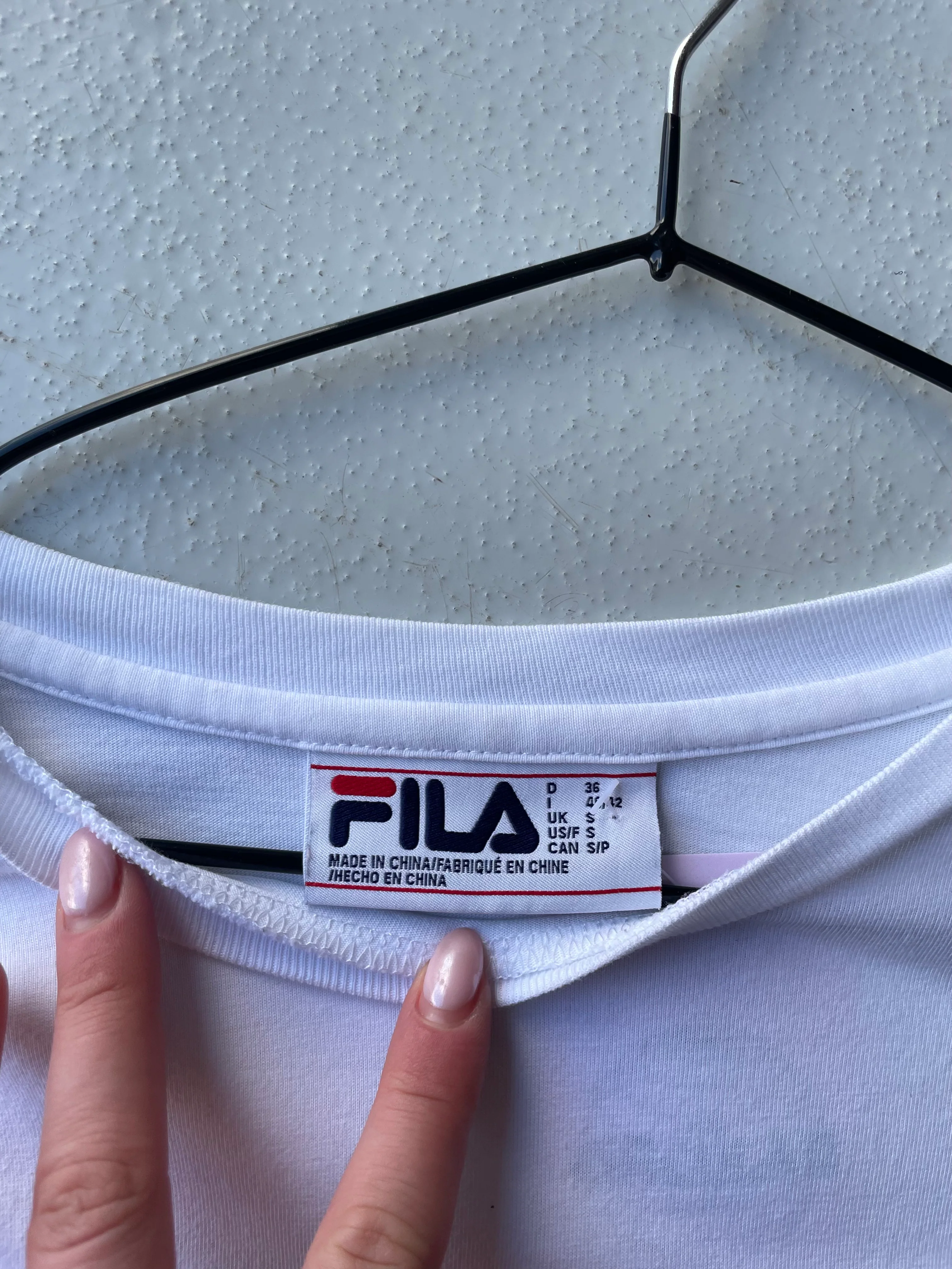White Fila T-shirt with Red Fluffy Sellout - Image 3
