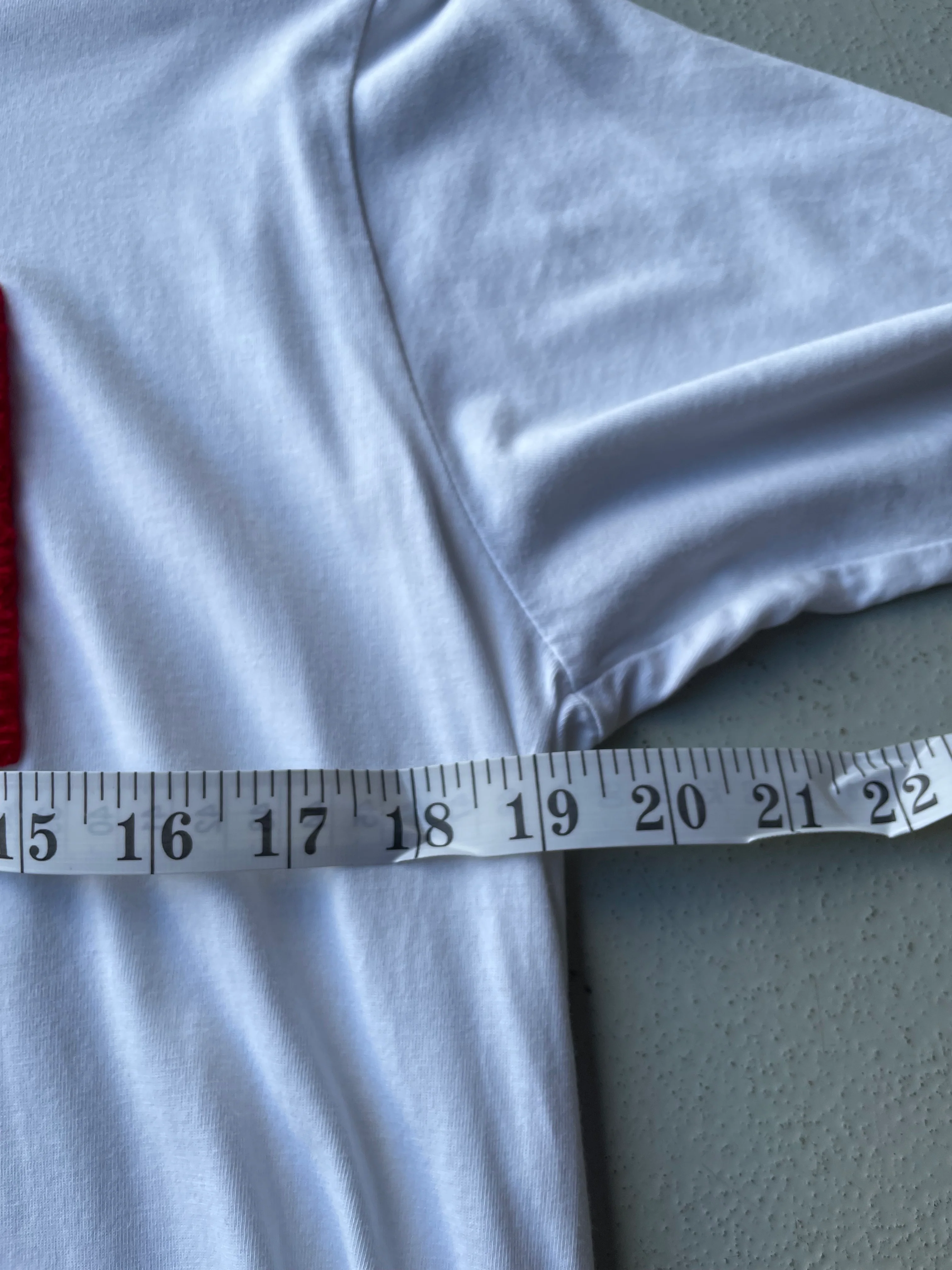 White Fila T-shirt with Red Fluffy Sellout - Image 4